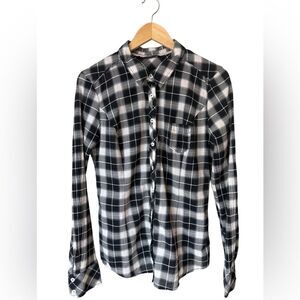 GUESS Women’s Long Sleeve Plaid Button-Down Shirt